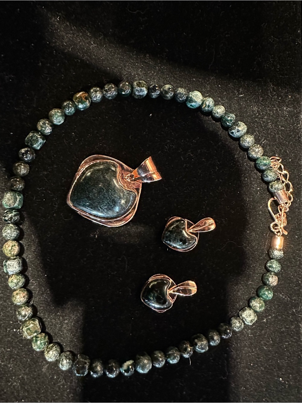 Green Stone Heart Pendant and Beaded Necklace Set - Unbranded